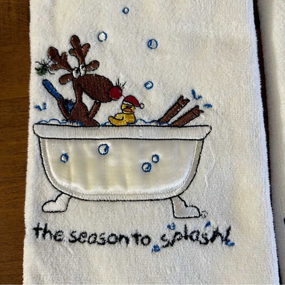 Vintage 1978 Grand Prix by Avanti 3 Christmas Hand Linen Towel New - Picture 6 of 7